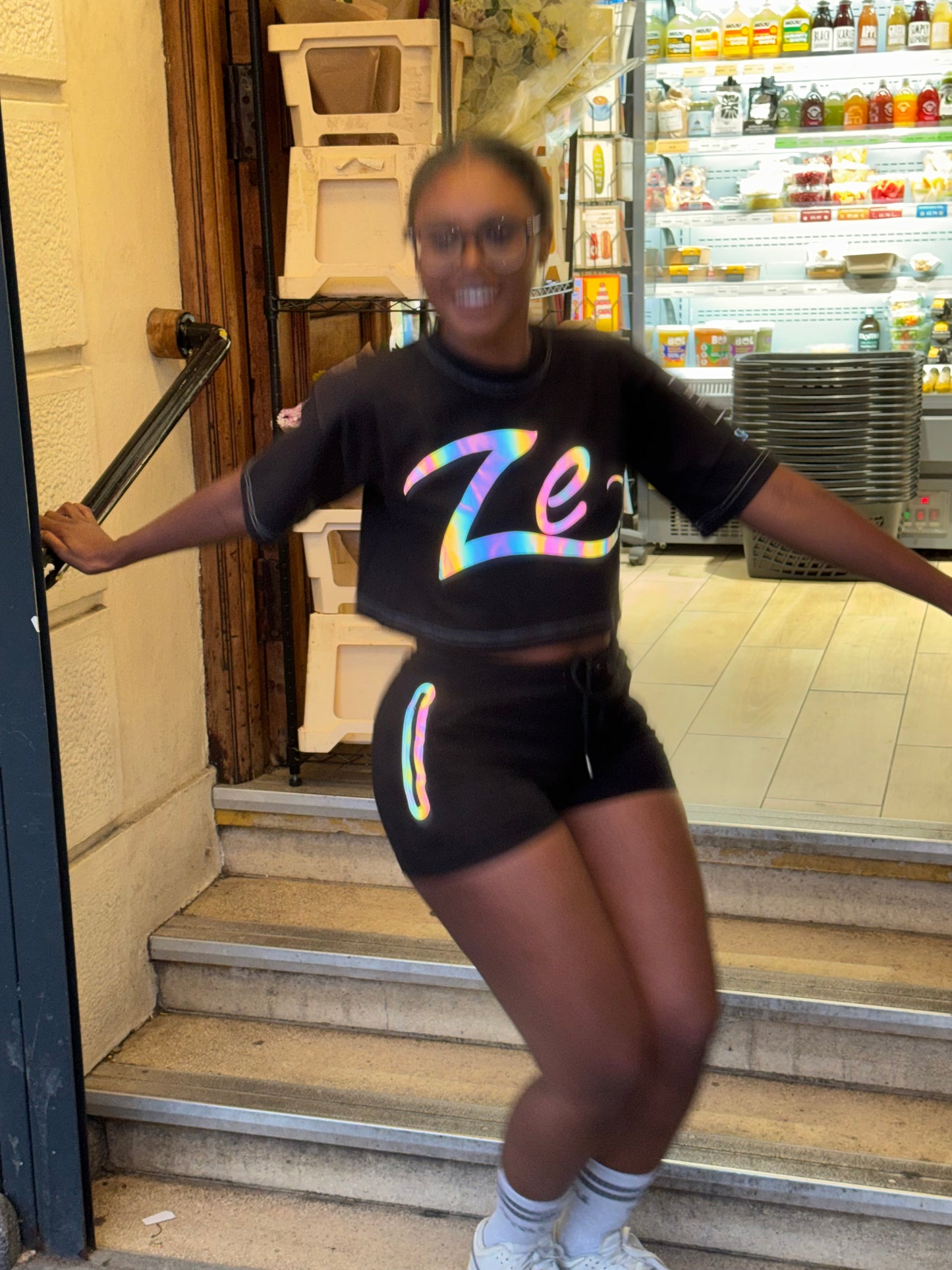 Ze Women’s Cropped Oversized T-Shirt
