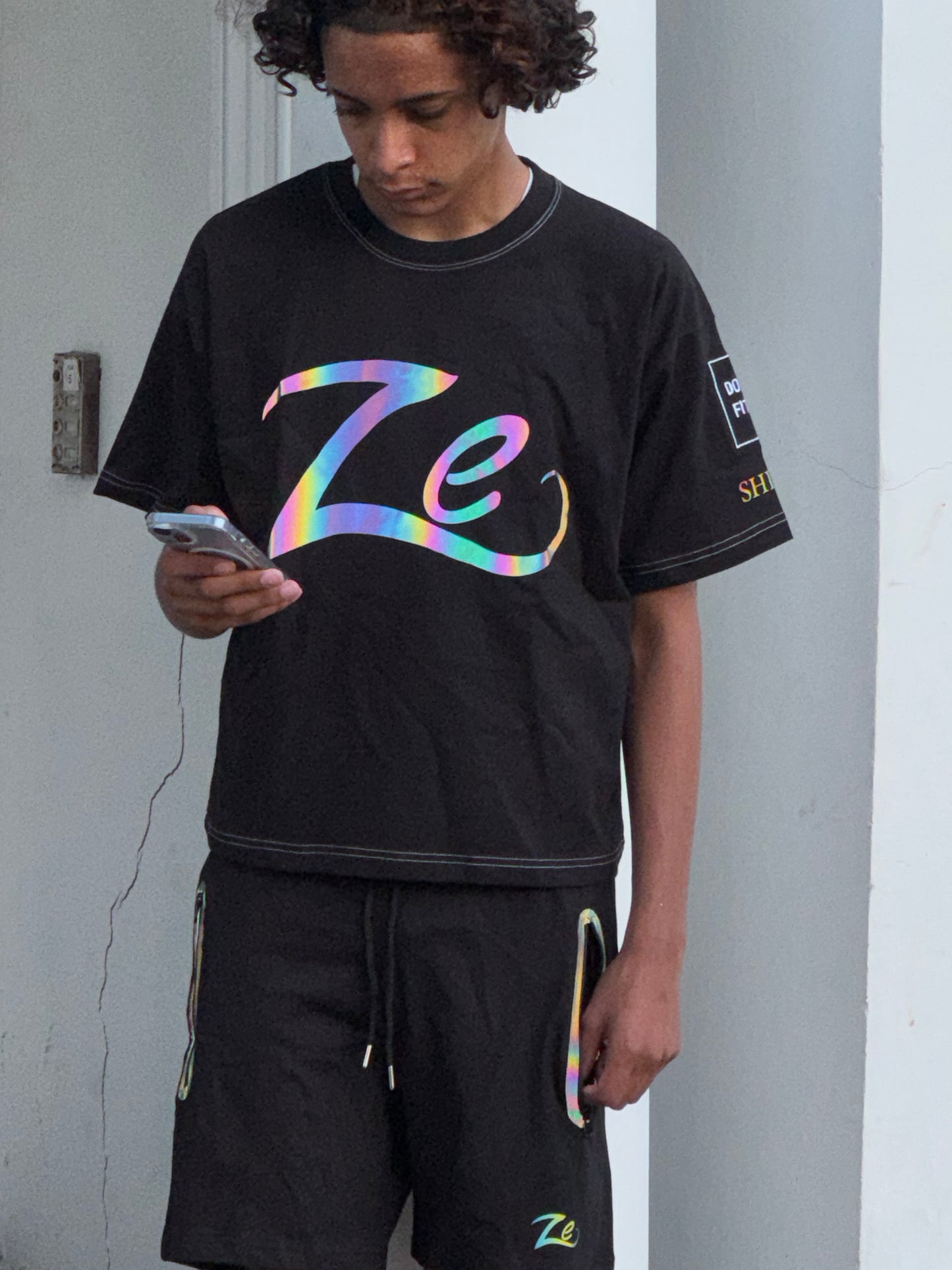 Black Reflective Unisex shorts "Shine"
