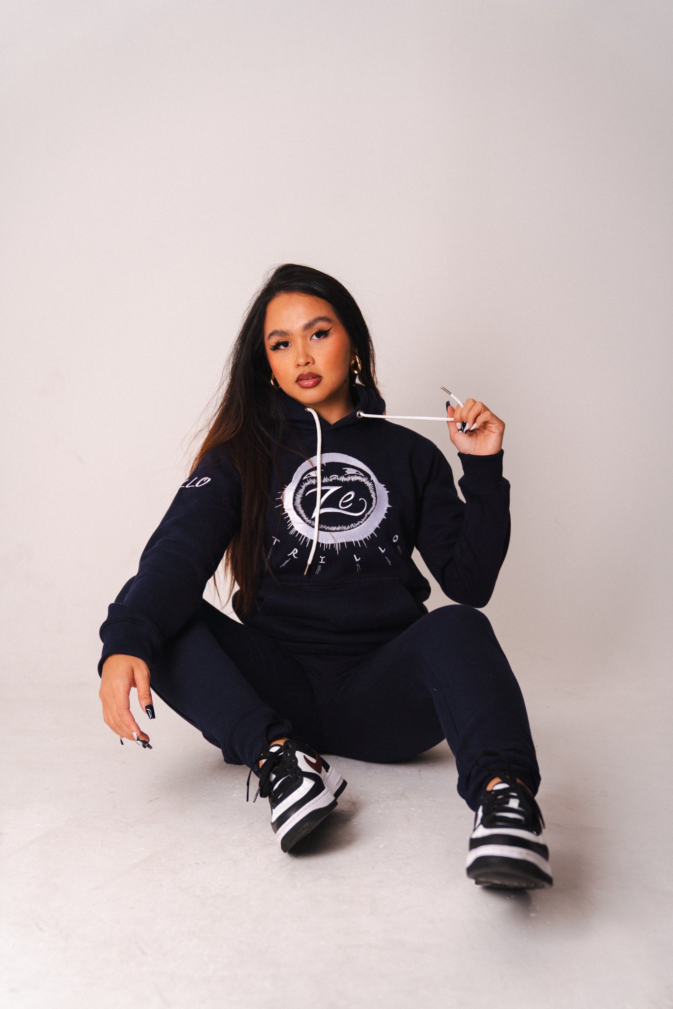 ZeTrillo "Be Great" Hoodie (Navy Blue)