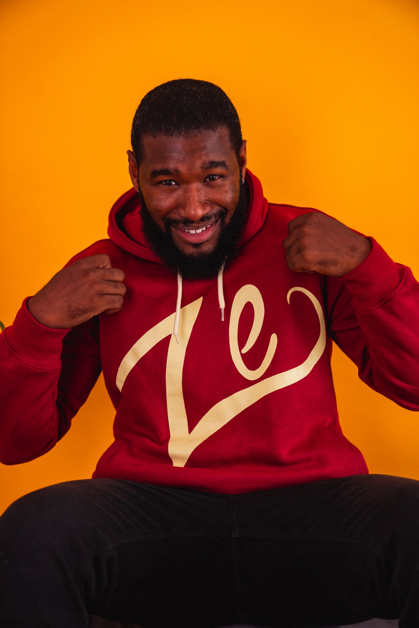 ZeTrillo Oversized Hoodie: Comfort Redefined (Burgundy & Cream)