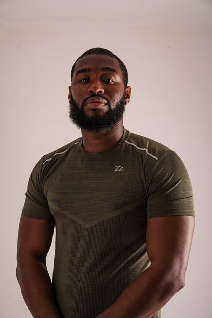 ZeTrillo Seamless Performance Tee: Dark Emerald Edition