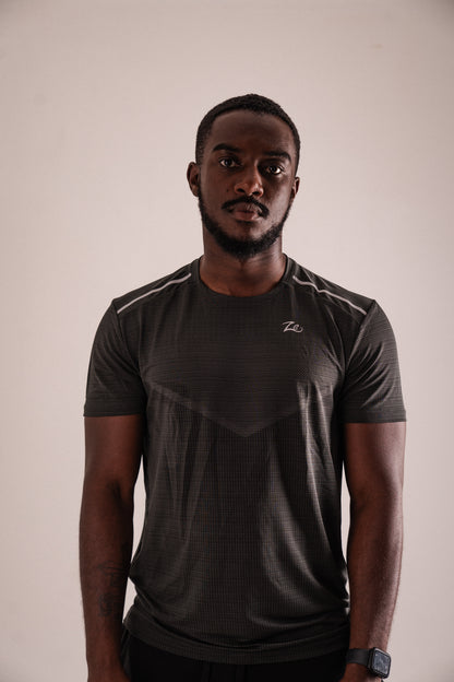 ZeTrillo Seamless Performance Tee: Charcoal Edge Edition